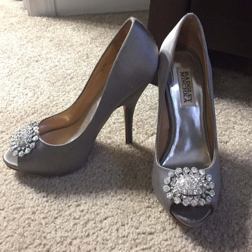 Badgley Mischka Peep Toe Stilettos - Sz 6.5